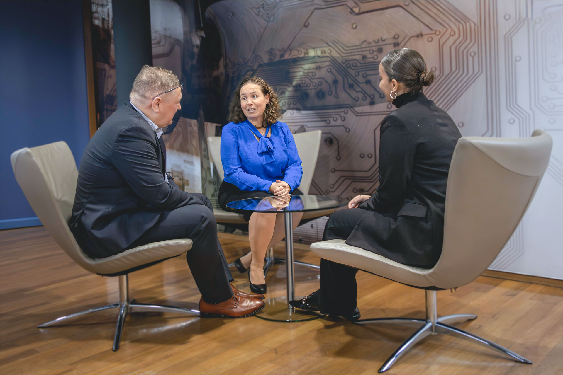 Zakelijk overleg 3 personen